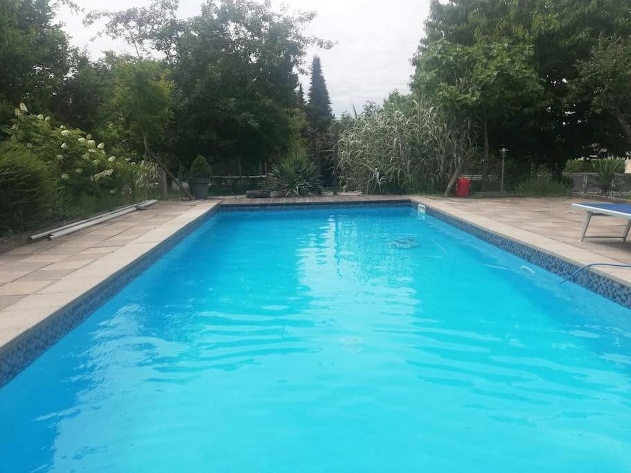 Logement Avec Piscine Brunstatt Exterior photo